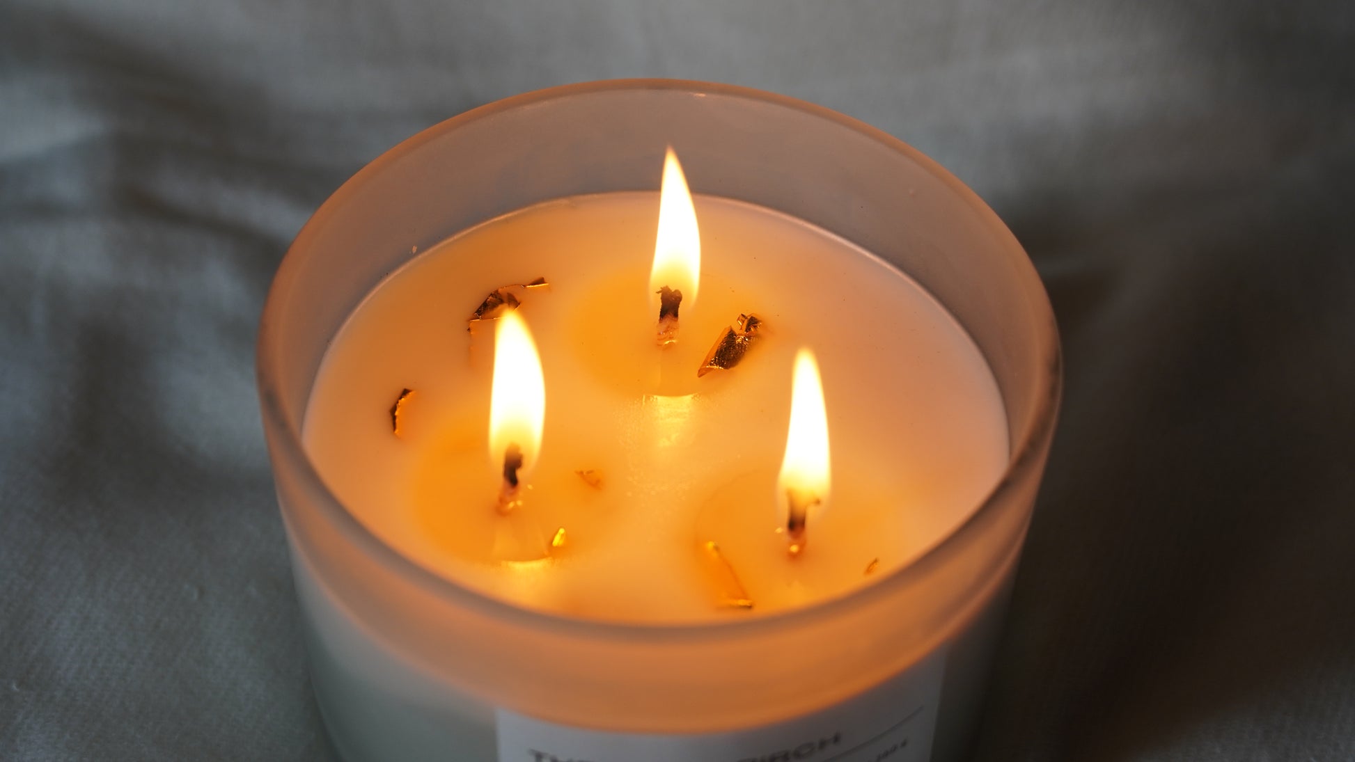 Lily Lit 3-Wick Scented Jar Candle